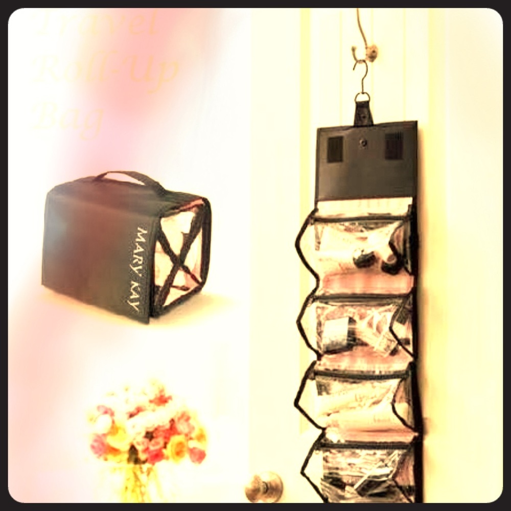 Travel roll up bag Mary Kay